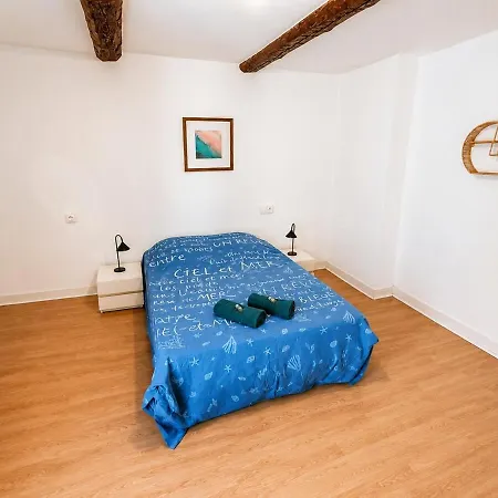 Maison De Village 4 A 6 Personnes A 10 Min Des Plages