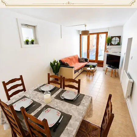 Maison De Village 4 A 6 Personnes A 10 Min Des Plages בית נופש