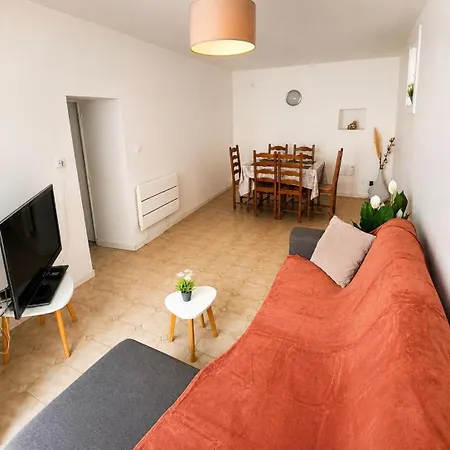 Maison De Village 4 A 6 Personnes A 10 Min Des Plages בית נופש